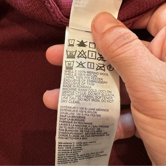 Canada Goose Windbridge Hooded Zip Up Jacket in Elderberry - Picture 7 of 11